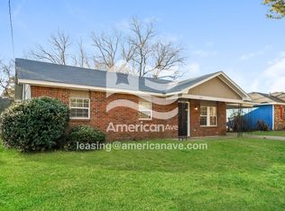 2262 Forest Glen Dr, Jackson, MS 39213