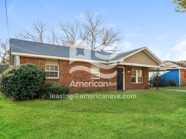 2262 Forest Glen Dr, Jackson, MS 39213