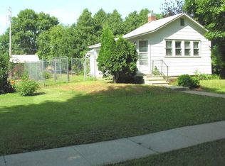 1121 Mechanic St, Osage, IA 50461