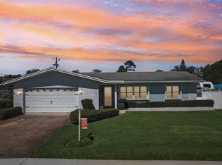 1586 Rosery Rd NE, Largo, FL 33770