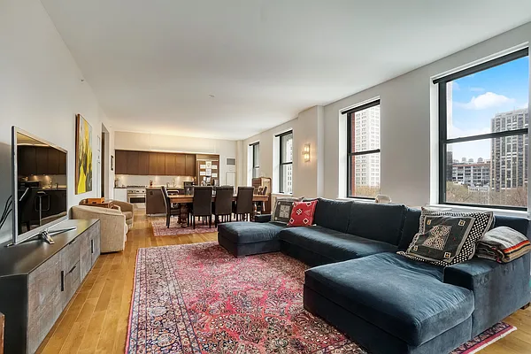 Rented by Bond New York | media 13