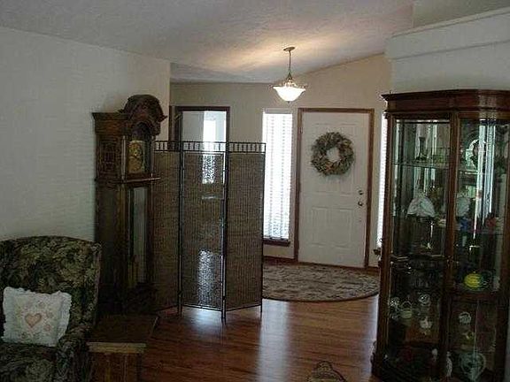2nd image of 4922 N Elton Ln