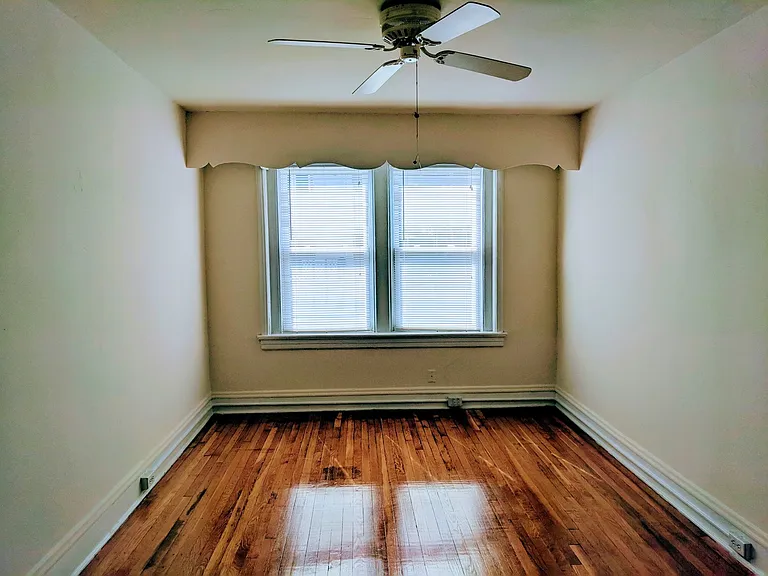 800 N. Sheppard St. — Photo 71