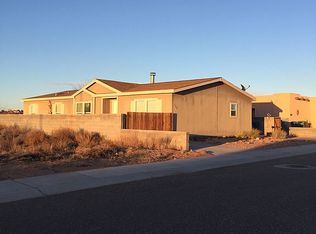 562 Robert Ln, Page, AZ 86040