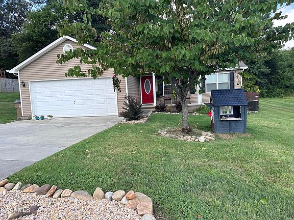 4th image of 1227 Swan Pond Ln