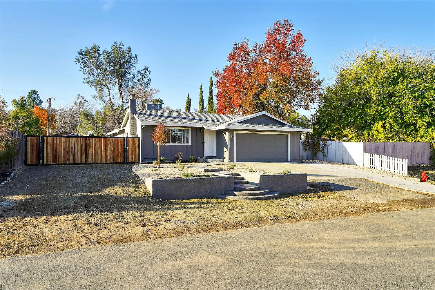 6921 Kon Tiki Dr photo 1
