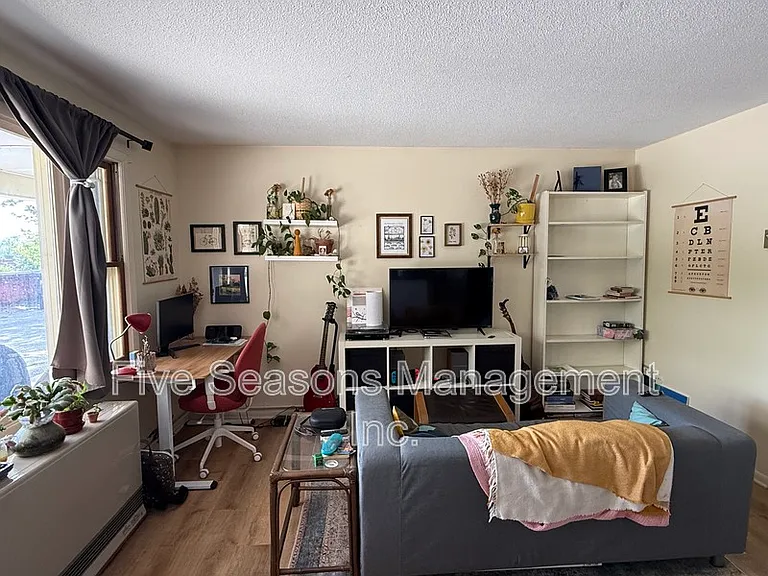 279 Saint Paul St #12 — Photo 2