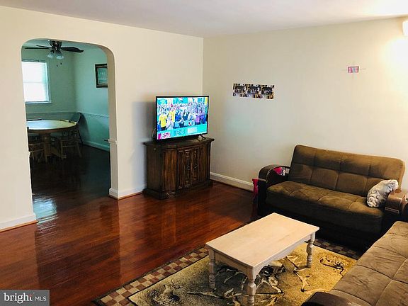 2nd image of 4823 Carmella Dr