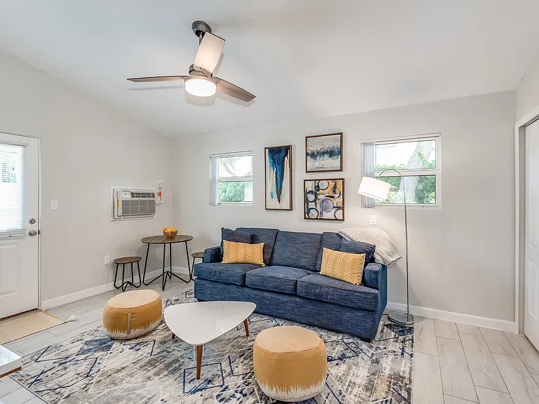 212 Seaport Blvd #212 — Photo 23