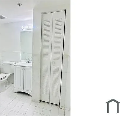 1091 NW 7th Ct #204 — Photo 11