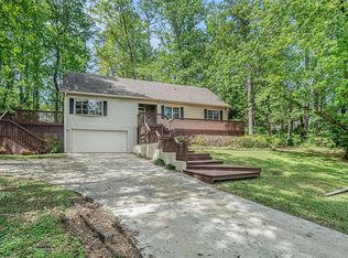 1373 Janice Ct SW, Lilburn, GA 30047