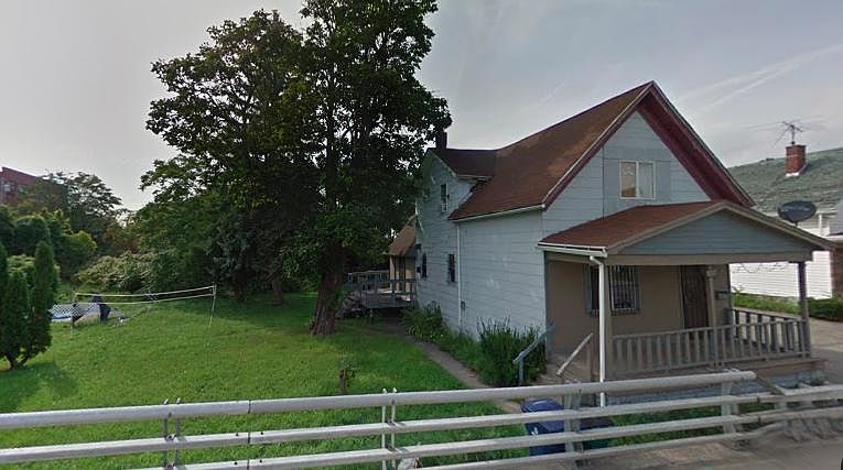 2nd image of 1760 Bailey Ave