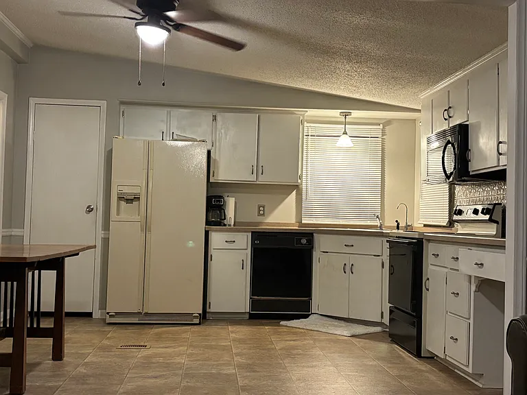 9521 Neils Branch Rd — Photo 11
