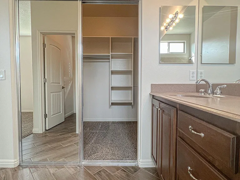 1775 N Overland Trails Dr — Photo 20