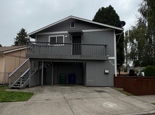 475 Houser Way S APT B, Renton, WA 98057