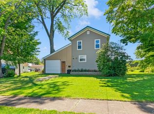 3997 Port St, Pulaski, NY 13142