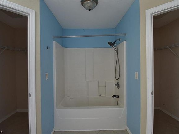 3rd image of 3705 NE 15th Ave