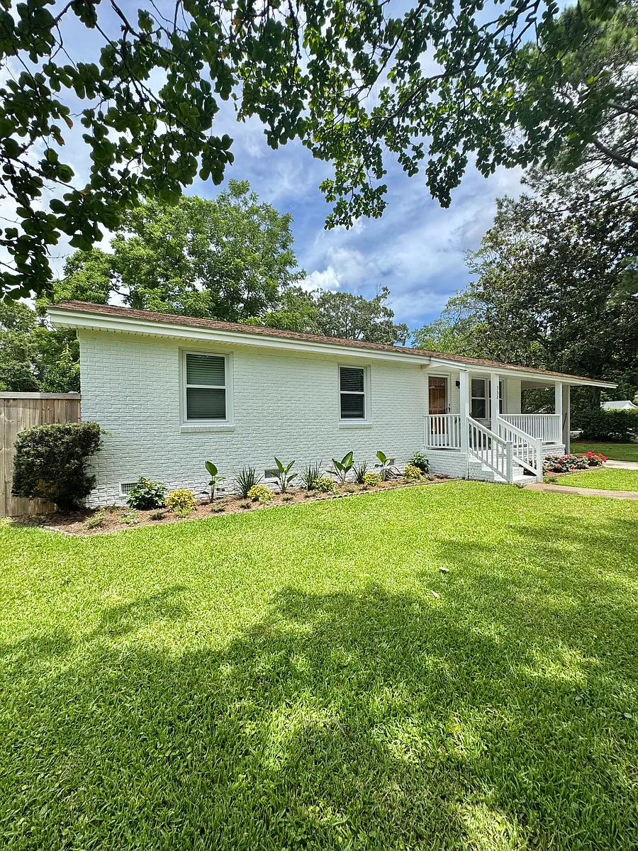 Building Photo - 332 Pageland Rd