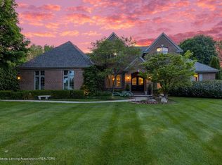 3631 Beech Tree Ln, Okemos, MI 48864