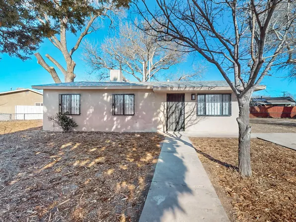 4601 Glendale Pl NW, Albuquerque, NM 87105
