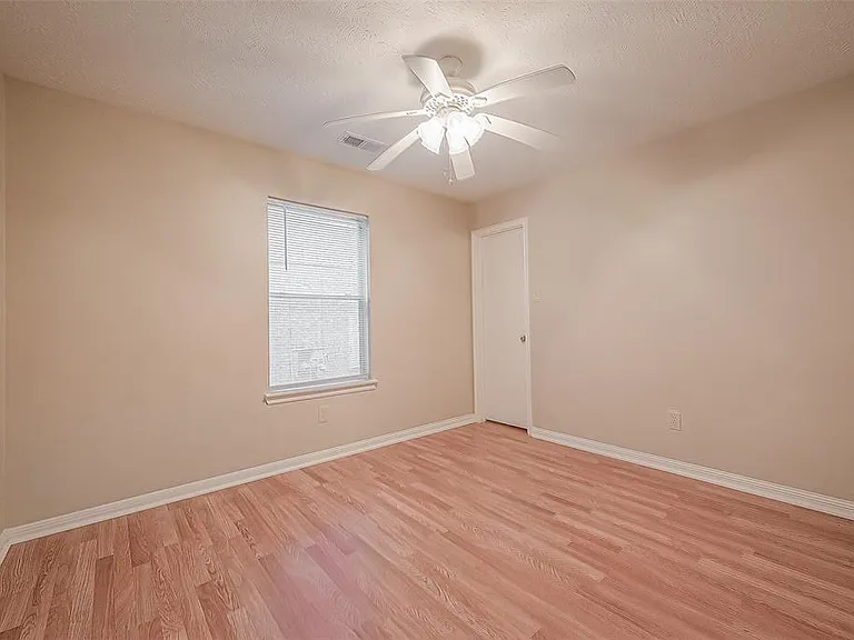 22319 Rangeview Dr — Photo 21