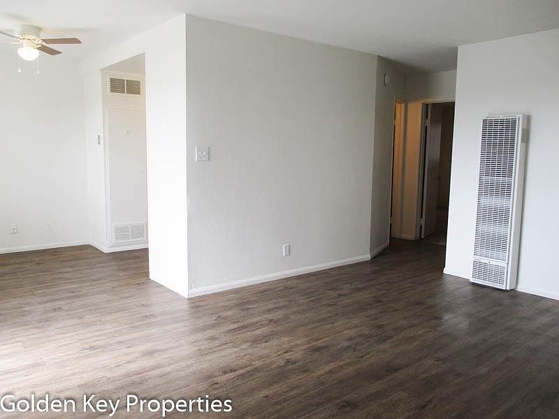 1st image of 2130 Willow Ave APT D