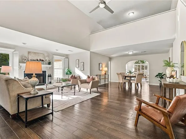 15 Ashleigh Ter, Marietta, GA 30062