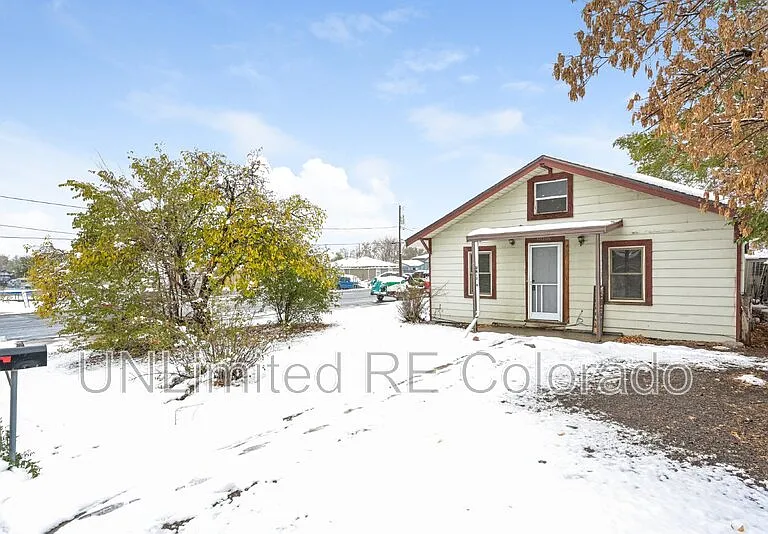 6601 Knox Ct #A — Photo 2