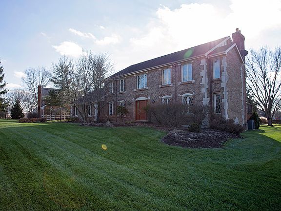 2nd image of 9209 Steeplechase Dr
