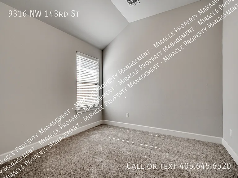 9316 NW 143rd St — Photo 29