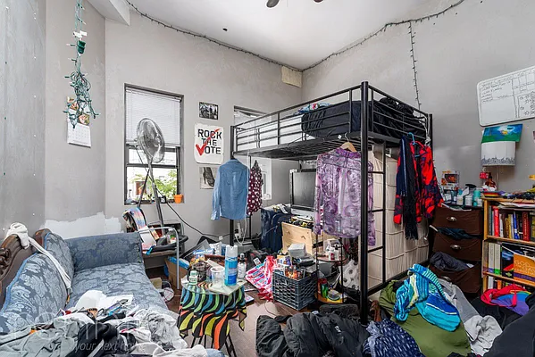 Rented by Rennit Inc. | media 17