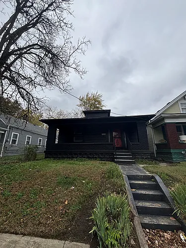 2503 Dumesnil St Photo 1