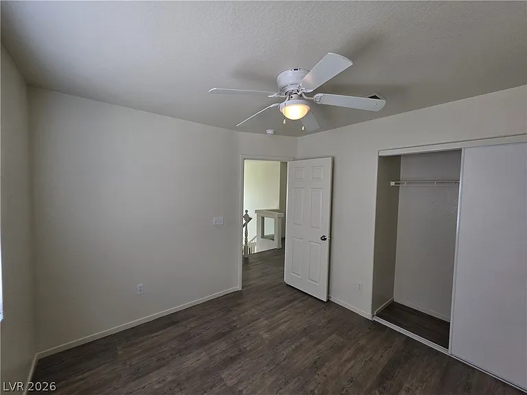 8829 Cornwall Glen Ave — Photo 44