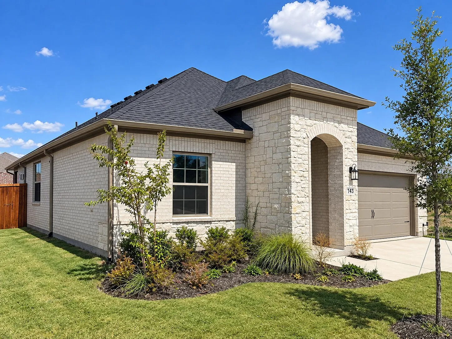 3 bed, 2002 sqft, $2,600 — Photo 3