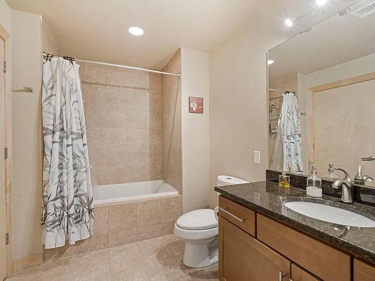 2nd Bathroom