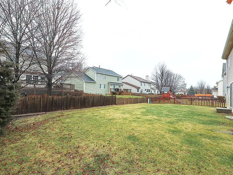3202 Whitney Rd — Photo 25