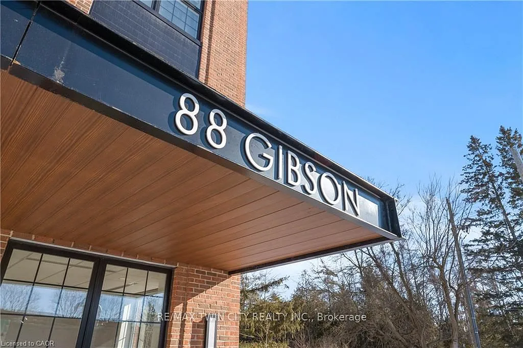 Building Photo - 88 Gibson St #507
