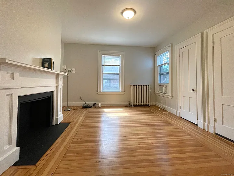 48 Lyon St #1 — Photo 2