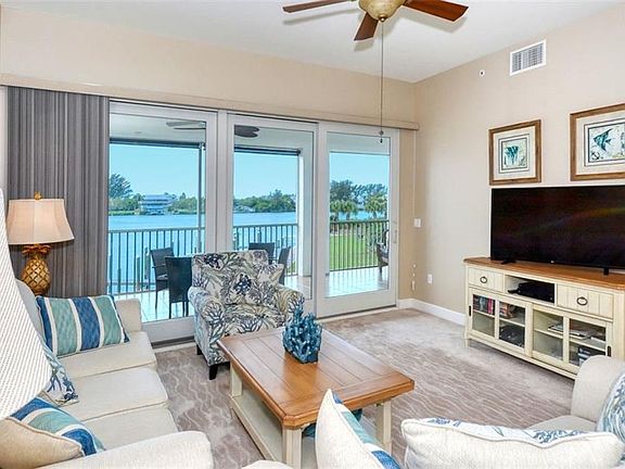 2nd image of 11120 Hacienda Del Mar Blvd #F