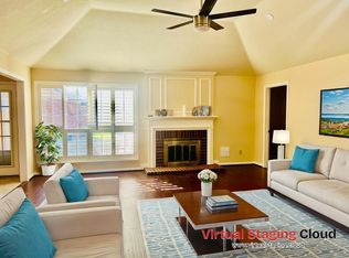 8815 Crazy Horse Trl, Houston, TX 77064