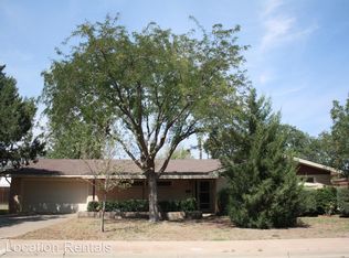 5226 17th St, Lubbock, TX 79416