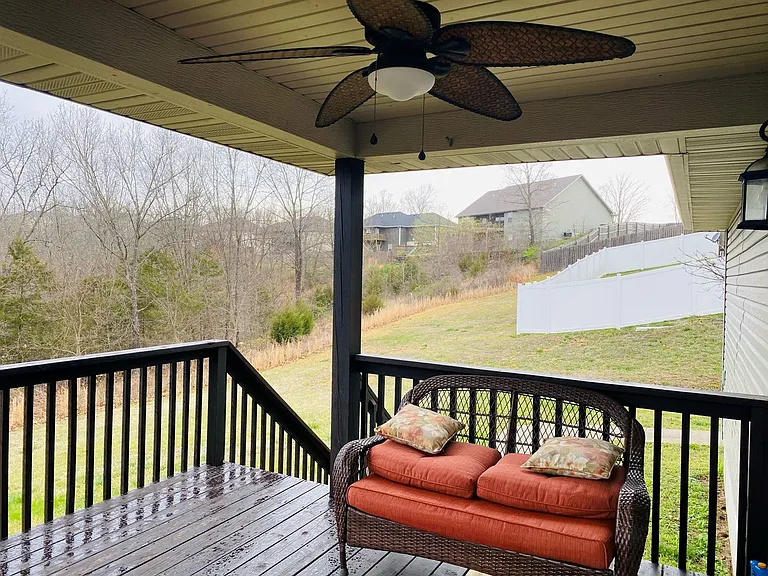 16344 Heartland Ln — Photo 11