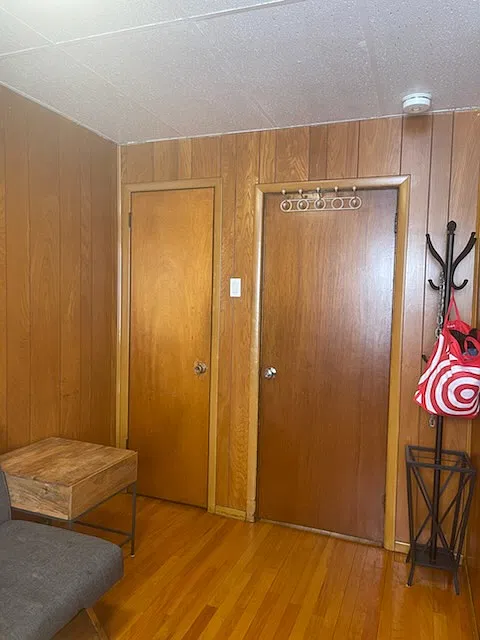 2430 Benson Ave — Photo 4