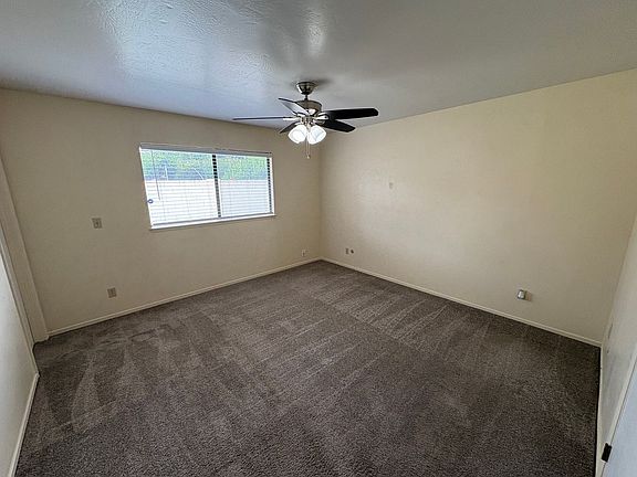5th image of 4845 W Cypress Ave