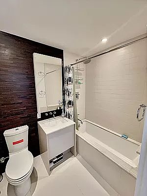 3rd image of 2 Northside Piers APT 25B