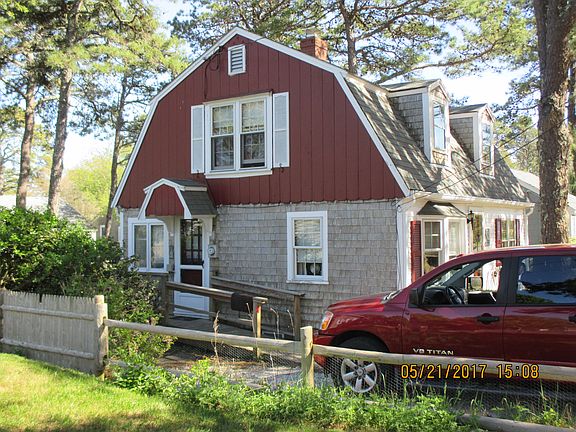 L side of 42 Bain & driveway