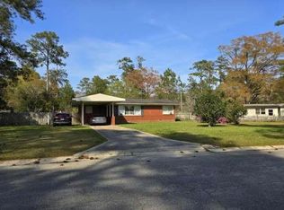 904 Barbara Cir, Moultrie, GA 31768