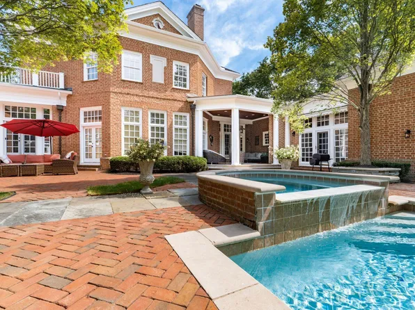 4615 Yantis Dr, New Albany, OH 43054