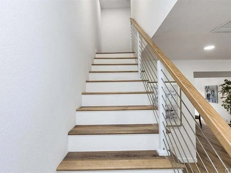 2569 Orange Ave #G — Photo 10