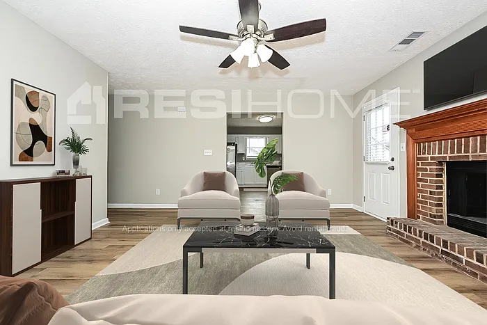 5949 Creekside Dr — Photo 5